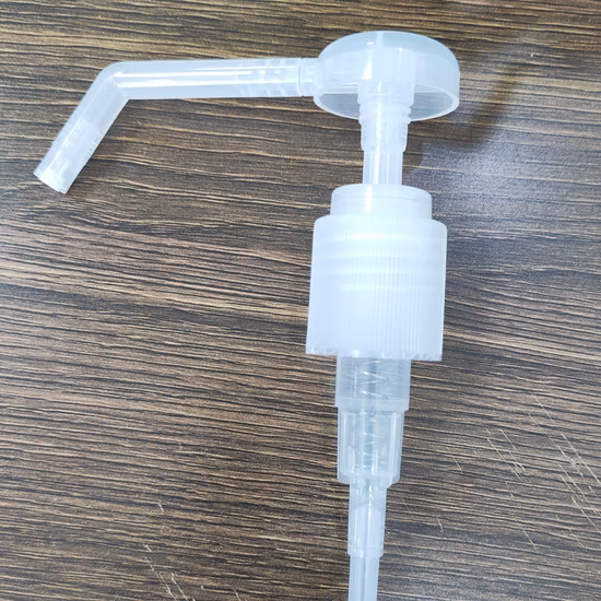 Dispenser cosmetico in plastica con ugello lungo 28/400 Lavaggio a mano